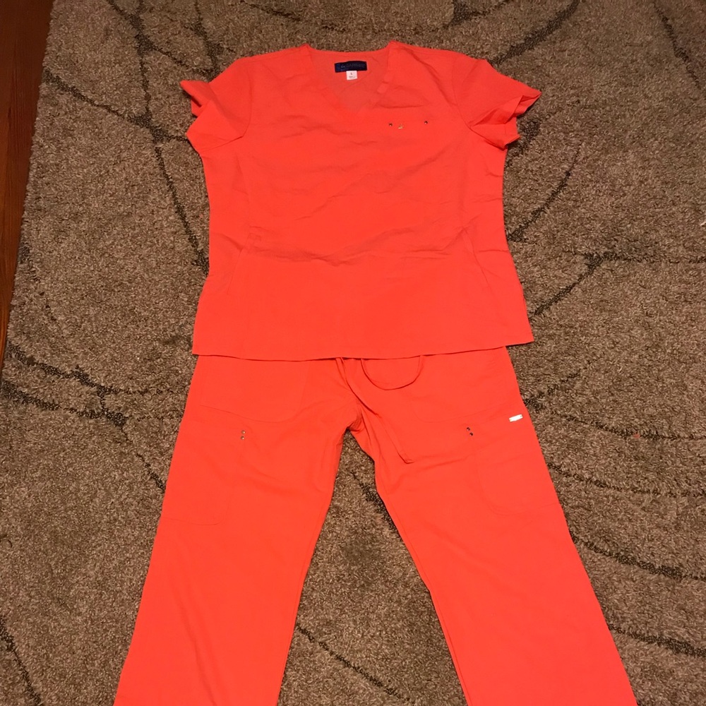 Scrub suit